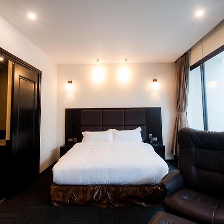 Sakura Hotel Ханой Номер фото