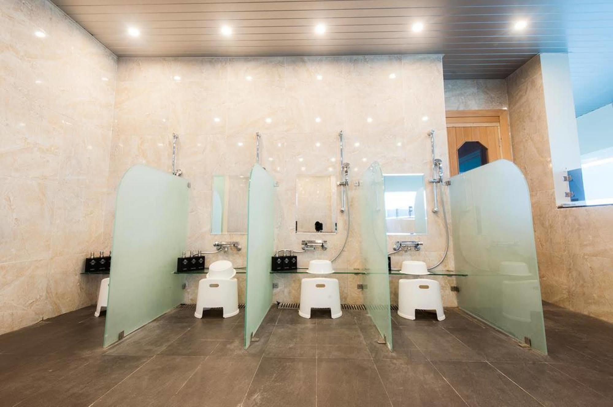 Sakura Hotel Ханой Екстер'єр фото